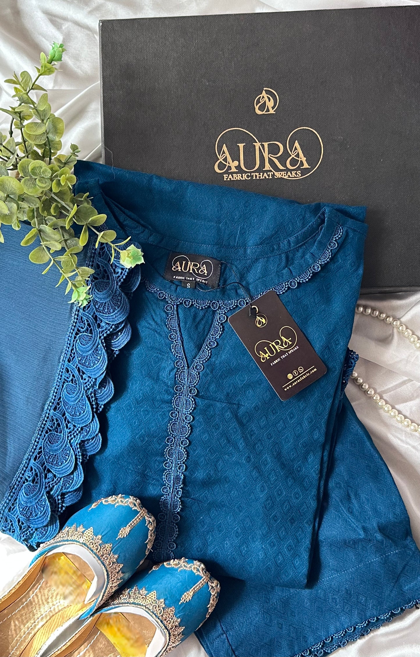 Luxurious Chic Teal 3pc